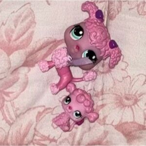 Littlest Pet Shop Pink Poodle Mommy and Baby Set